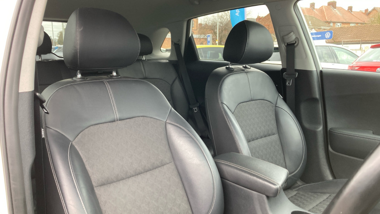 Kia Niro 1.6 GDi Hybrid 2 5dr DCT Hybrid Estate